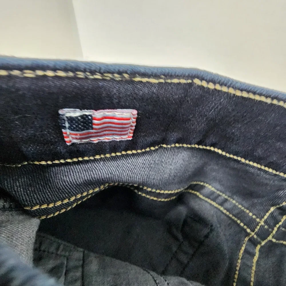 True Religion elevate your